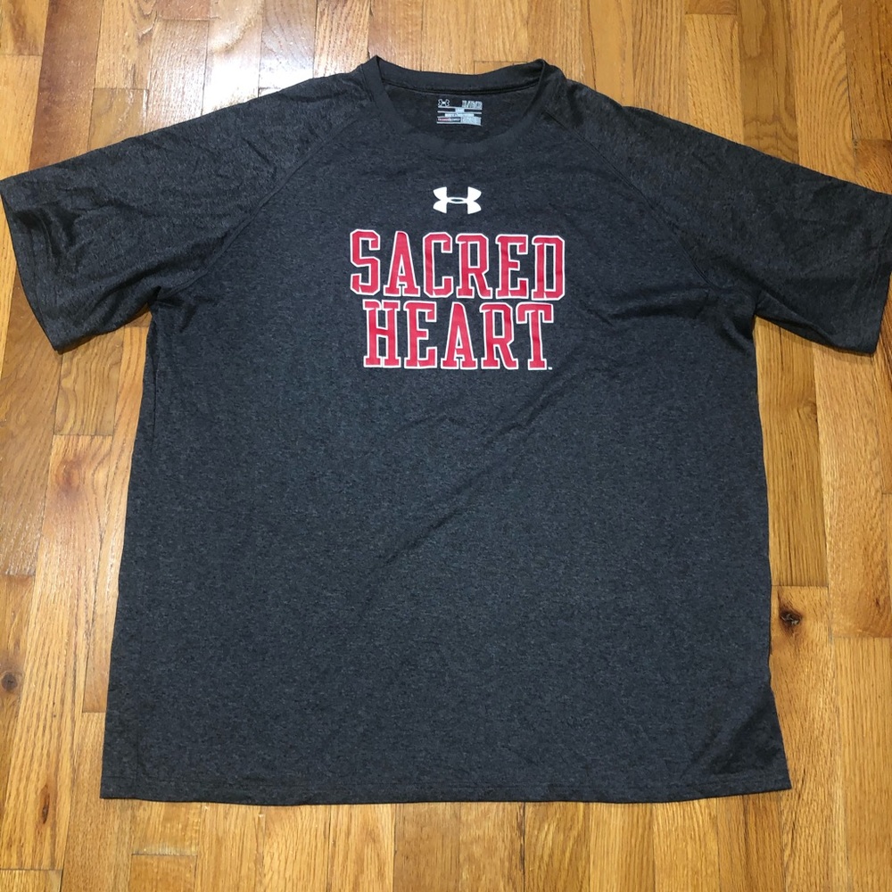 Under Armour Sacred Heart University XL